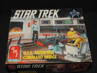 Never Built Vintage Star Trek USS Enterprise Command Bridge Model Kit