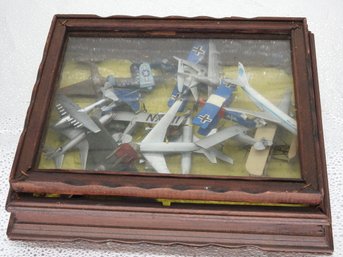 Big Lot Of Vintage Bachmann Airplane Toys