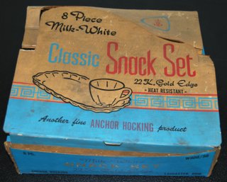 Vintage New In Box 8 Piece Snack Set