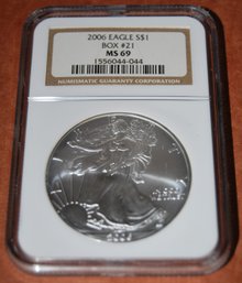 2006 1 Ounce Silver Eagle Coin (#21). Graded MS69