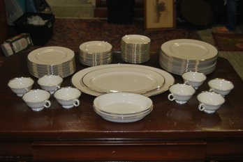 Beautiful Vintage 65 Piece Montclair By Lenox Fine China B501