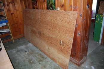 8 X 4 X 3/4 Piece Of Plywood