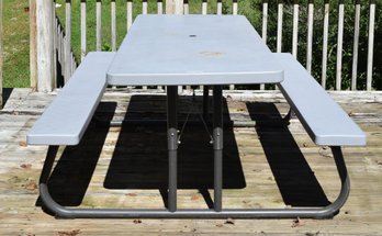 Lifetime Folding Picnic Table With Umbrella Hole