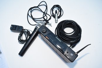 Samson CR77 VHS Diversity Receiver, Professional Q7 Wireless Microphone And An Extra Long Cord