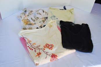 Lot Of 4 Vintage Ladies Short Sleeve Shirts