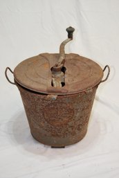 Antique Universal Bread Maker No 4