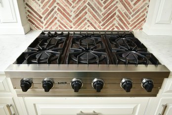 Viking Professional 36' Open Burner Rangetop (Model VGRT360-6BSS)