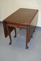 Beautiful Antique Drop Leaf Table