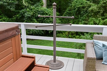 The Frontgate Poolside Towel Rack