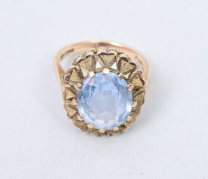 G&T. J 9K Yellow Gold Aquamarine Ring (Size 6.5)