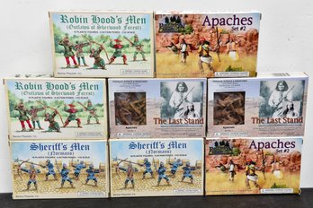 NEW! Set Of Eight Robin Hood's Men, Sheriff's Men, Apaches And The Last Men Plastic Figurines
