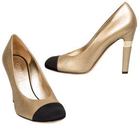 CHANEL Light Gold Black Leather Escarpins Cap Toe Pumps (RETAIL $800)