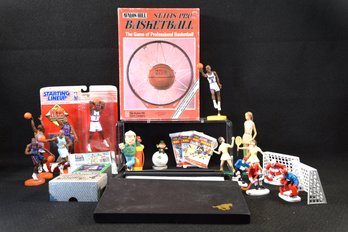 All Star Basketball, Hockey, Golf And Tennis Player Plastic Dolls, Collector's Cards - Starting Line Up NOS