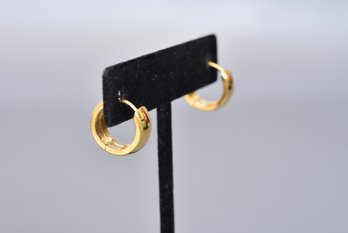 14K Yellow Gold Pierced Hoop Earrings