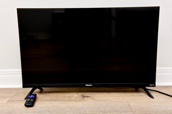 Hi-Television 32' (Model No. 32H4G5) With Remote