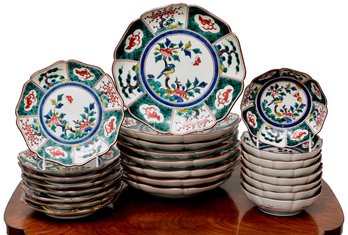 Japanese  Kutani Ware Porcelain Dinner, Salad Plates And Bowls In The Sho-Tiku-Bai Pattern - Service For 8