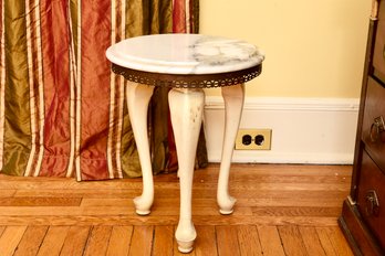 Vintage DMC Italian Three Legged Marble Accent Table With Brass Trim - Made In Italy