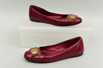 GUCCI Hysteria Patent Leather Flats (size 6)