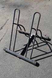 Metal Bicycle Rack For Two Bikes - Lot 1