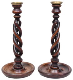 Pair Of Antique Circa 1880s-1900 English Oak Open Barley Twist Candlestick Holders With Brass Tops