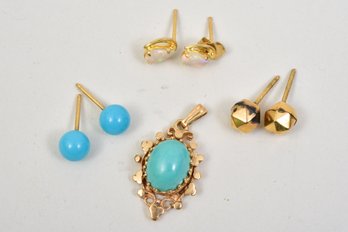 Collection Of 14 Kt Gold Pierced Earrings And Pendant