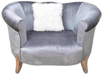 Glory Furniture Velvet Quilted Chair With Furry Pillow (1 Of 2) RETAIL $728