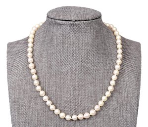 Single Strand Genuine Pearl Necklace With 14k Gold Clasp