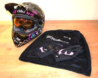 Impressive O'neill Pink Ladies Size Small Motorcycle Helmet W/ Med. Ladies Riding Gloves & Carl Zeiss Goggles