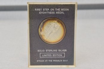 Solid Sterling Silver Limited Edition 'first Step On The Moon Eyewitness Medal'