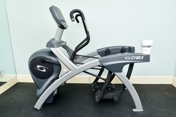 Cybex 750AT Total Body Arc Trainer (Retail $7,895) READ DESCRIPTION