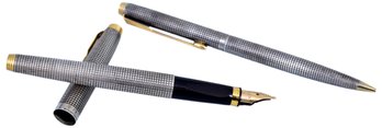 Vintage Parker Cap And Barrell Fountain Pen With 14K NIB And Matching Pencil