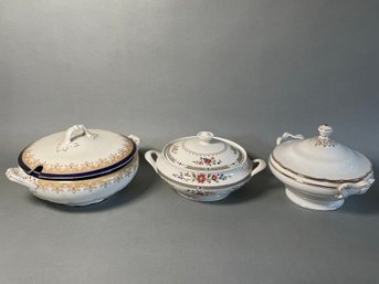 A Collection Of Casserole Dishes