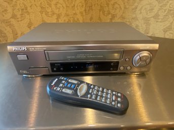 Philips VCR Model VR960B With Remote Control