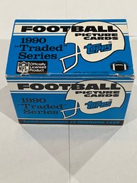 1990 Topps Football Traded Series 132 Card Set.