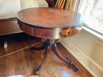 Bradford Rent - Style Round Wood Side Table With Leather Top