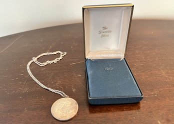 Sterling Silver Franklin Mint Round Pendant Necklace