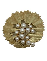 Vintage Gold Tone & Faux Pearl Brooch