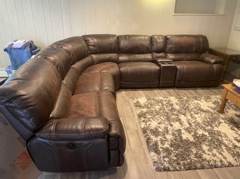 Dual Reclining Leather Sectional (SEE DESCRIPTION)