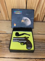 Collectible Mini  Pipe And Pistol Lighter Box Set