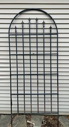 Vintage Wrought Iron Smith And Hawken 6 Ft. 6 In. Trellis S & H ( READ Description)