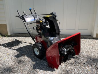 Toro Power Max 726 OE Snowblower