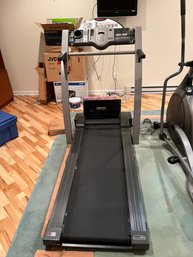 Pro Forma Treadmill 985CD With Speakers