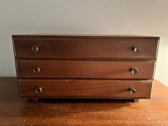 Dresser Top Jewelry Box, Wood,