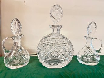 Cut Crystal Lot With 2 Oil And Vinegar With A Decanter