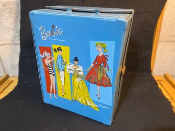 Vintage 1961 Barbie Carrying Case Ponytail - Tons Of Accessories In Drawers