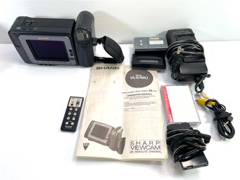 Sharp ViewCam VL-e42u,3 Batteries, Case ,wires ,remote And Manual