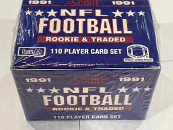 1991 Score Football Rookie And Traded 110 Player Card Set.   Factory Sealed.