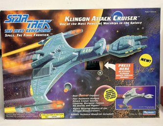 Star Trek Klingon Attack Cruiser Ship Playmates 1993 The Next Generation