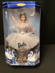 1997 Barbie As The Swan Queen In Swan Lake Classic Ballet Series Collector Edition Doll NRFB 18509