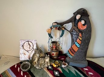 Southwest Lot, W/blanket, Candles, Vase, Horseshoe, Wolf Candle